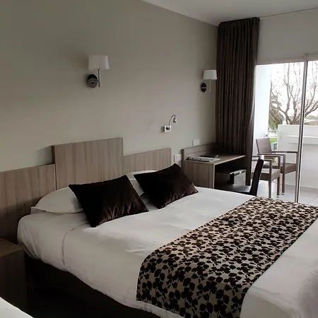 Logis Les Bleuets 2* Royan