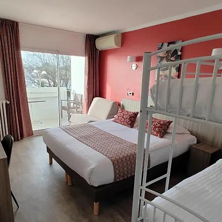 Logis Les Bleuets 2* Royan