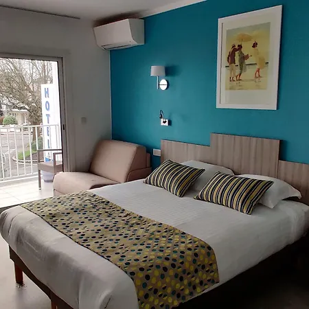 Logis Les Bleuets 2* Royan