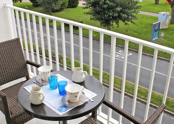 Logis Les Bleuets מלון